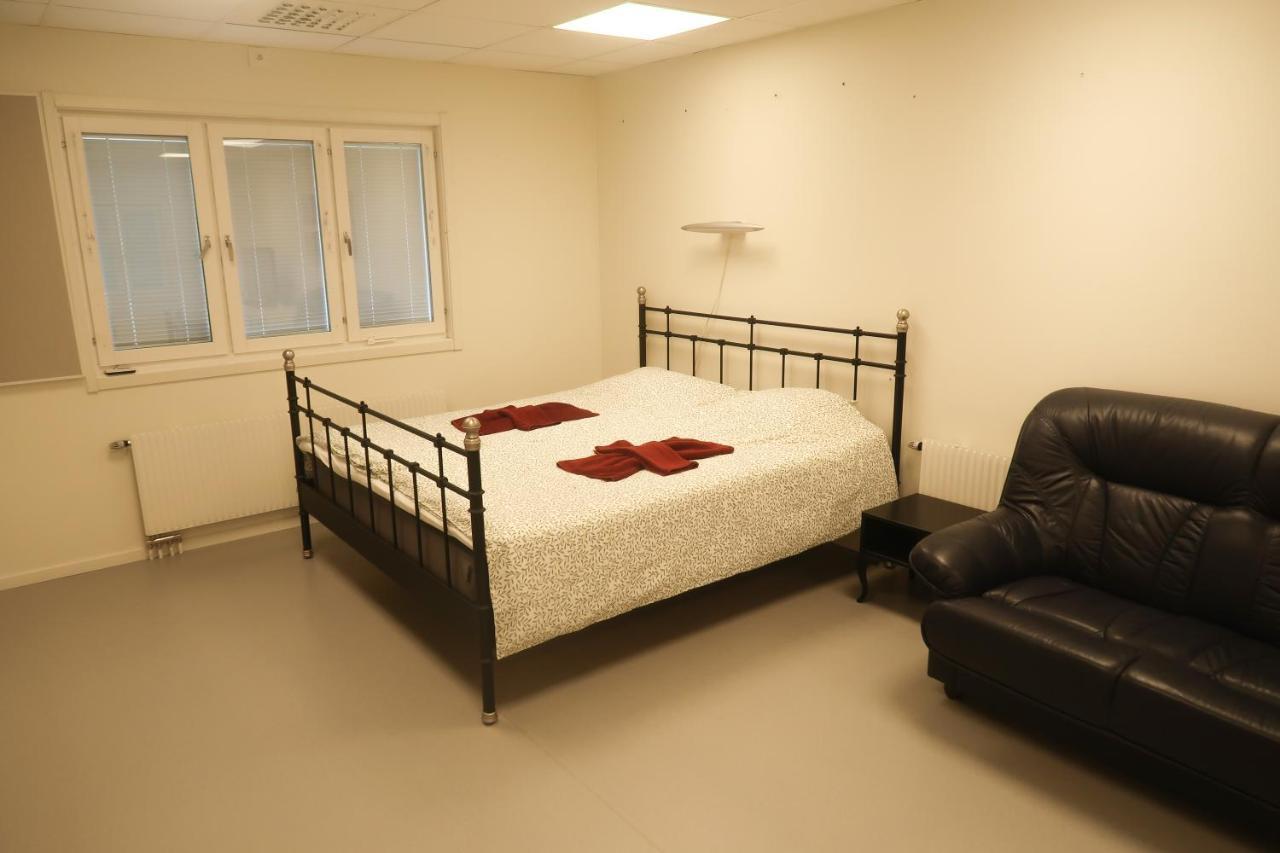 Skra Hostel - Bed & Business Alnon 外观 照片