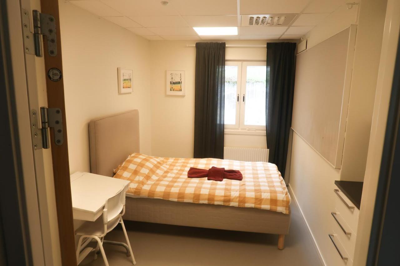 Skra Hostel - Bed & Business Alnon 外观 照片
